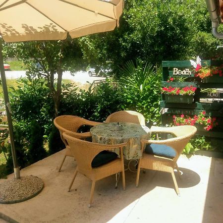 Lovely Apartment With Garden And Terrace Rijeka Exterior foto